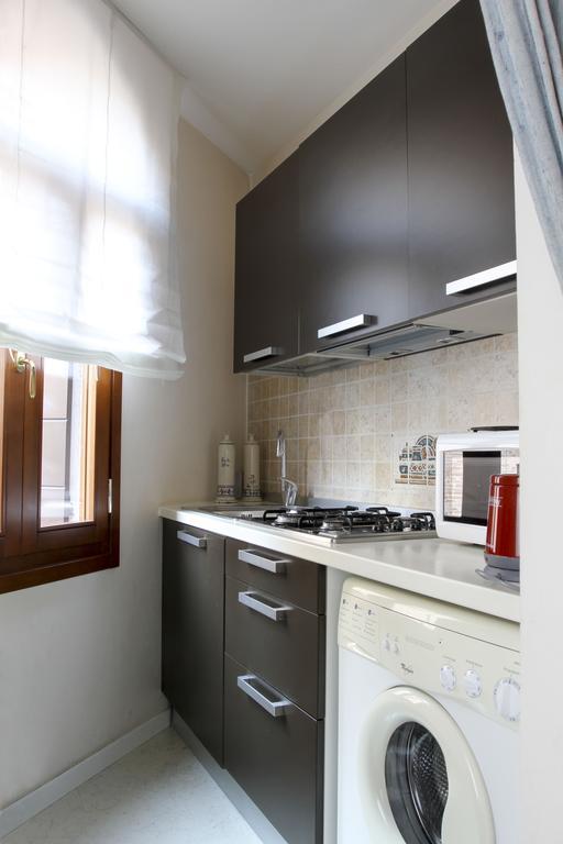 Sarai Apartments Venice Luaran gambar